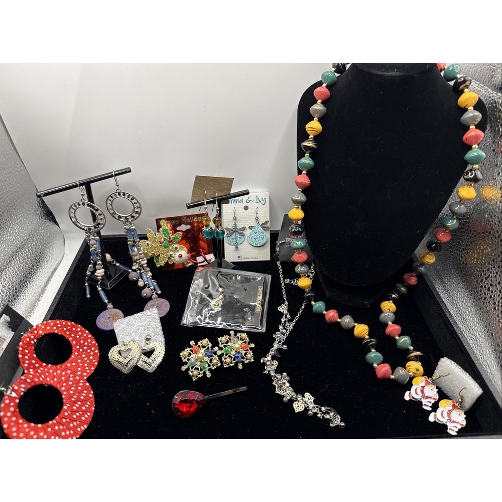 Vintage Lot of 11 Necklaces, Earrings, Brooches
